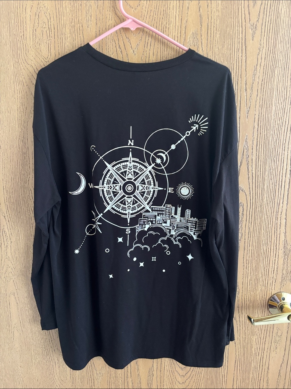 SHEIN Black Long-Sleeve Shirt with White Compass & City Graphic